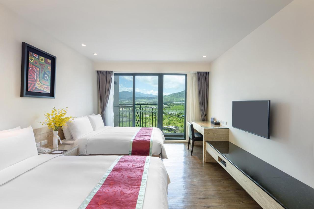 Naruwan Galaxy Place Taitung Exterior photo